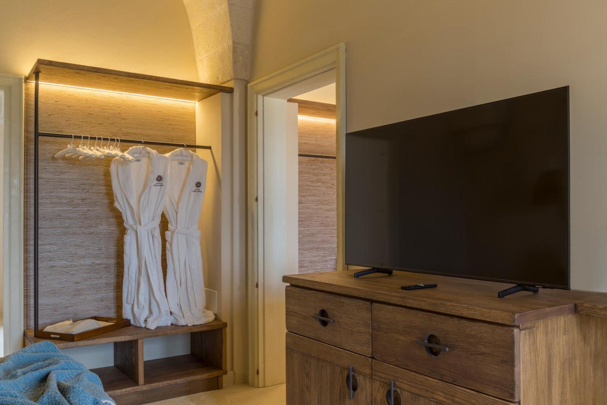 Masseria Donna Menga - The Leading Hotels Of The World Torre Lapillo Ngoại thất bức ảnh