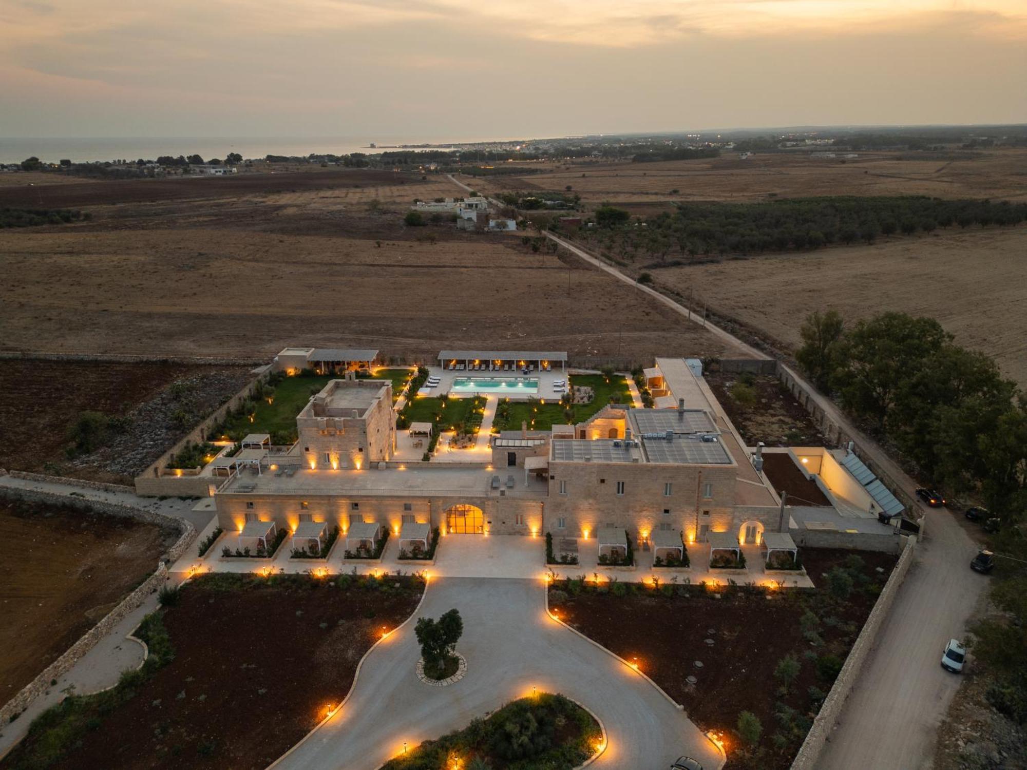 Masseria Donna Menga - The Leading Hotels Of The World Torre Lapillo Ngoại thất bức ảnh