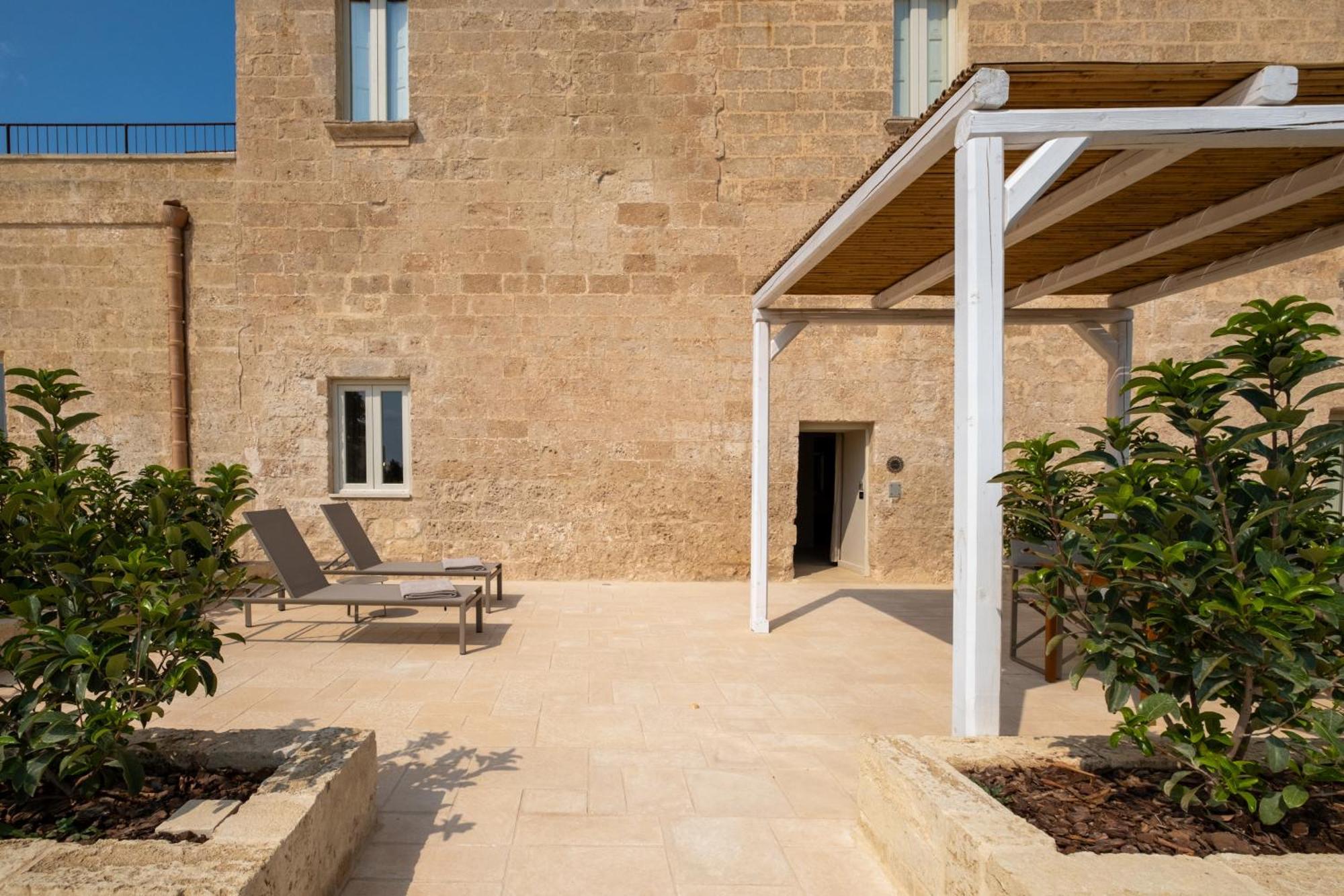 Masseria Donna Menga - The Leading Hotels Of The World Torre Lapillo Ngoại thất bức ảnh